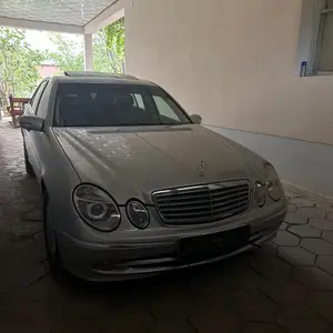 Mercedes-Benz E class, 2004