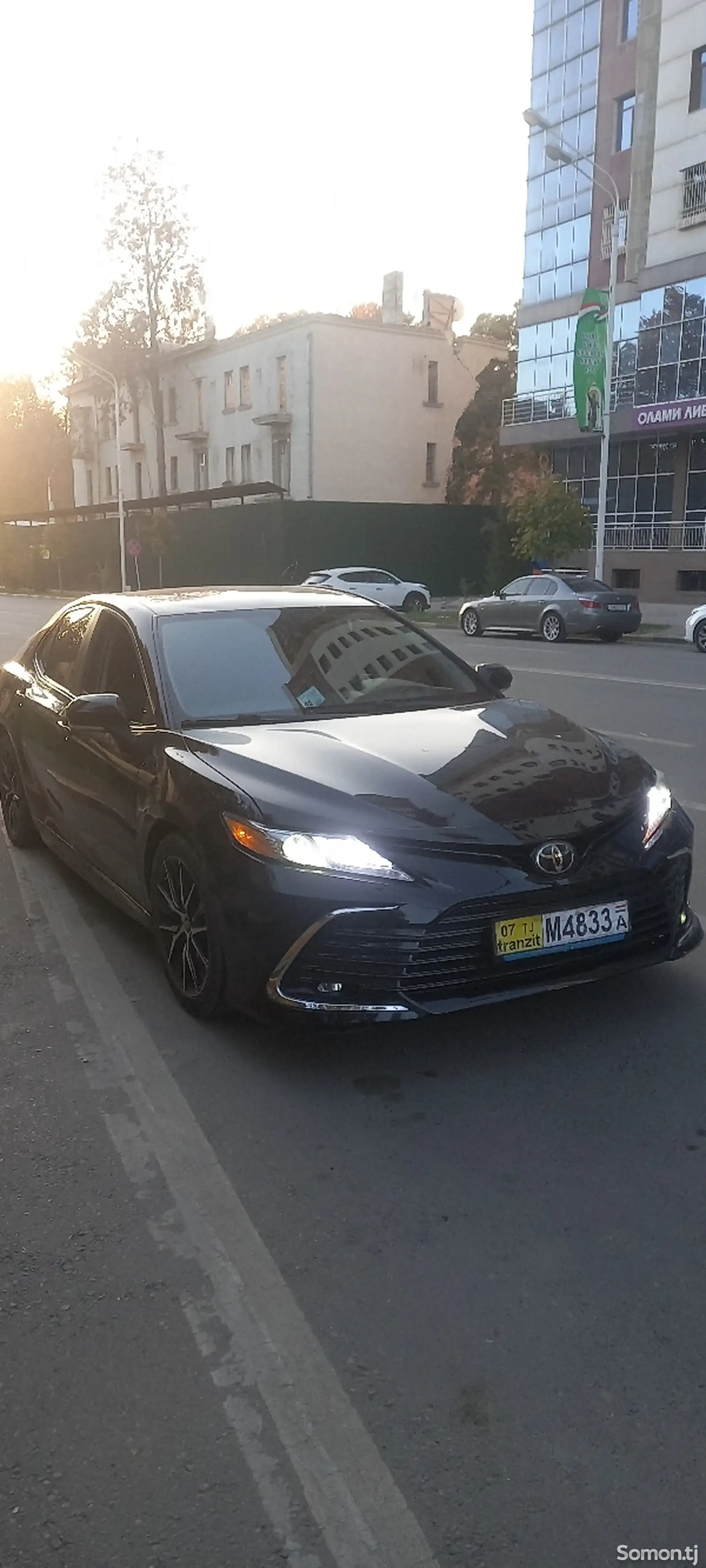 Toyota Camry, 2018-1