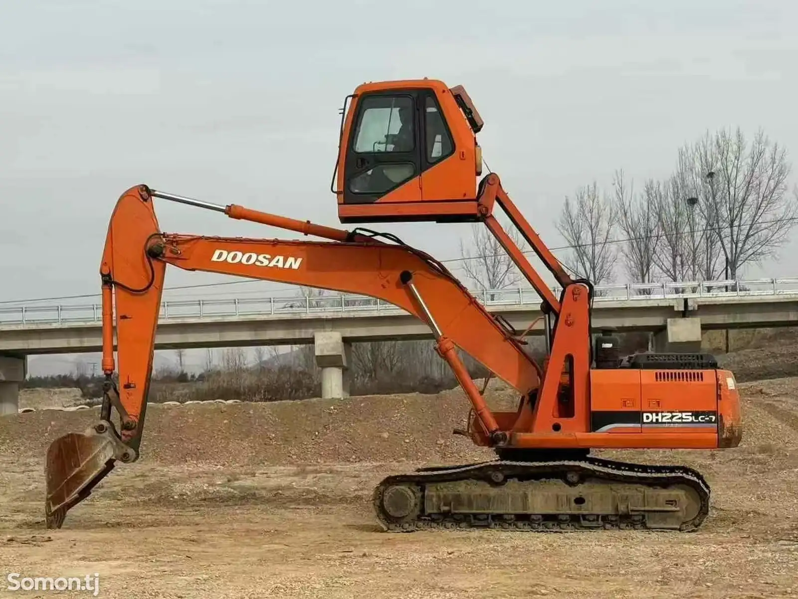 Экскаватор Doosan DH225-7LC 2018 год-1