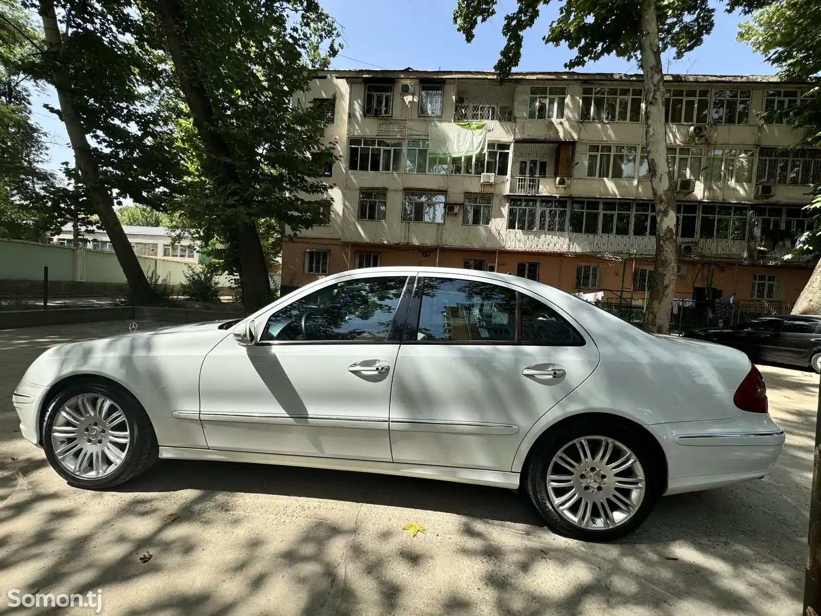 Mercedes-Benz E class, 2008-5