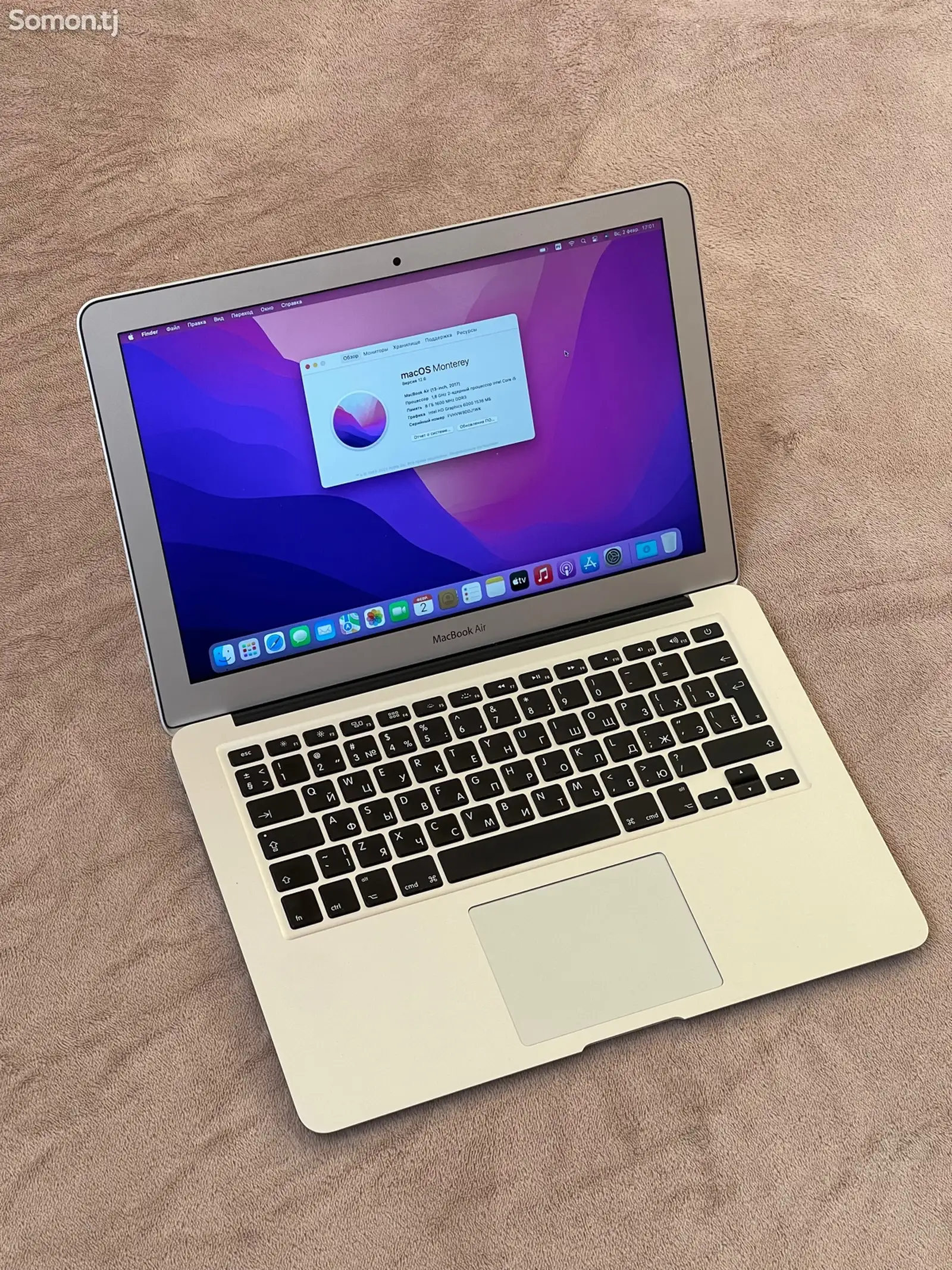 Ноутбук Apple MacBook Air 13 2017-1