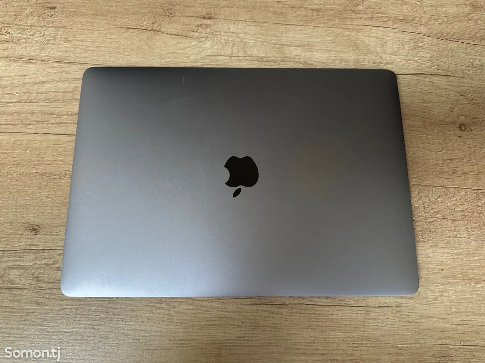 Ноутбук MacBook pro 2017-1