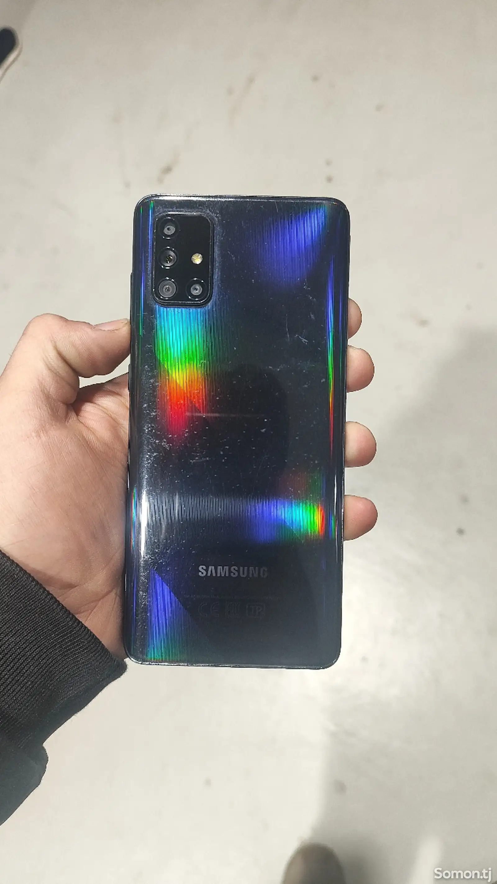 Samsung Galaxy A71-1