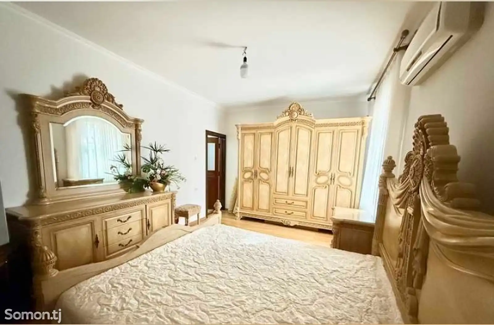 4-комн. квартира, 1 этаж, 100м², Сомони-1