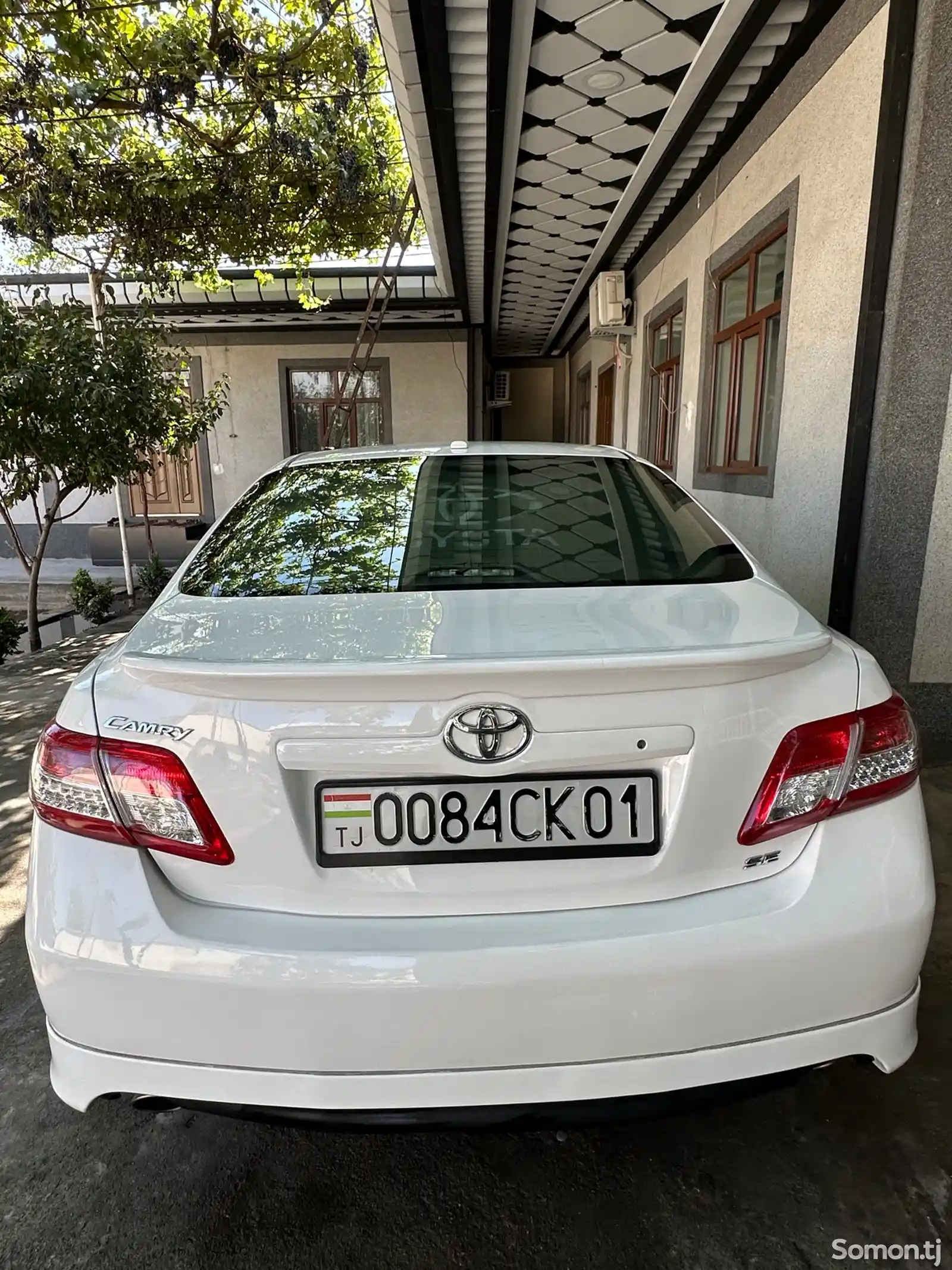 Toyota Camry, 2011-4