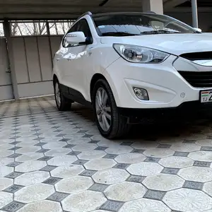 Hyundai Tucson, 2010