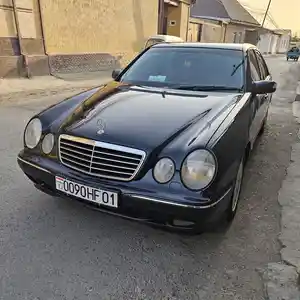 Mercedes-Benz E class, 2000