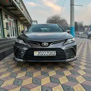 Toyota Camry, 2019