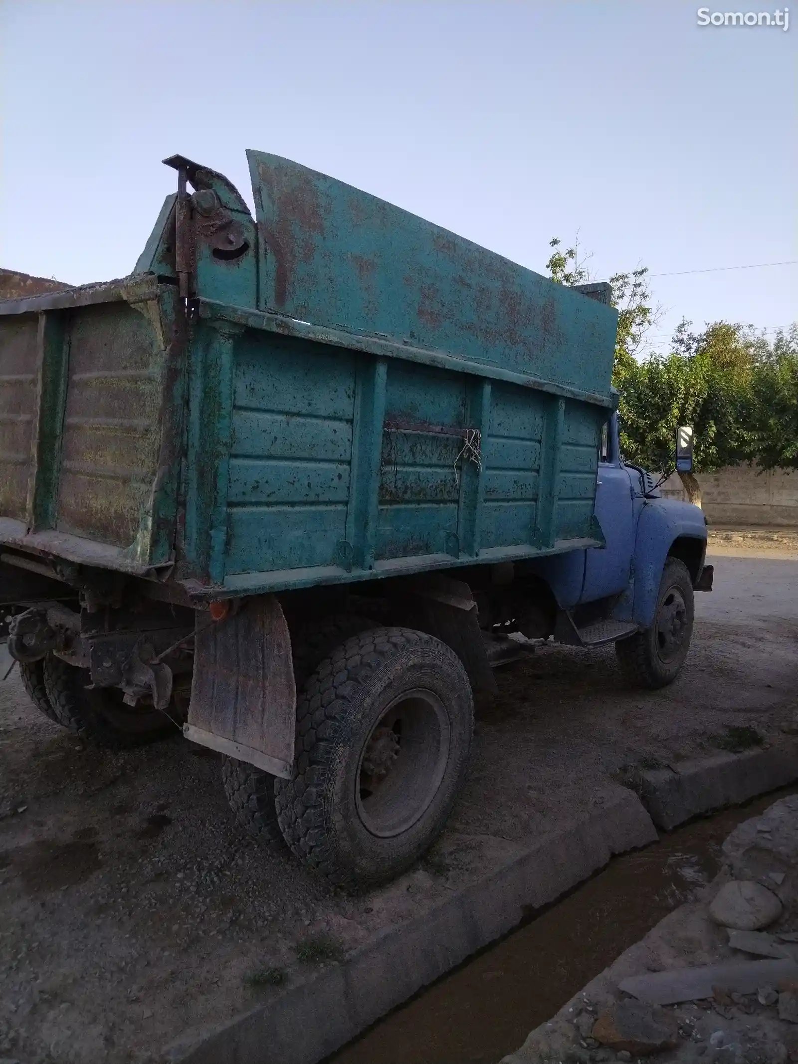 Бортовой грузовик Зил, 1991-2