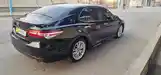 Toyota Camry, 2018-4