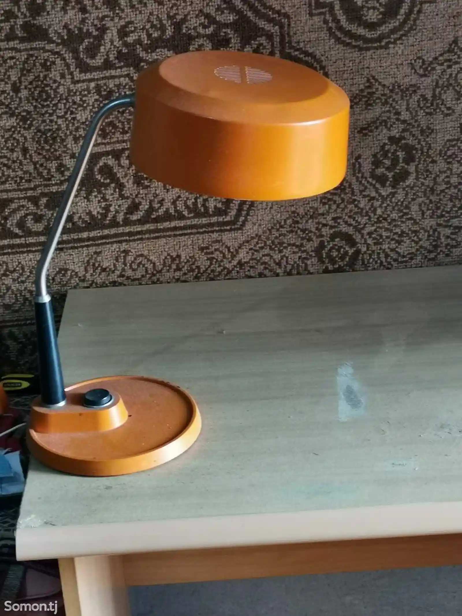 Настольная антикварная лампа-1