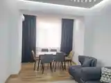 2-комн. квартира, 17 этаж, 60м², дом печать-5