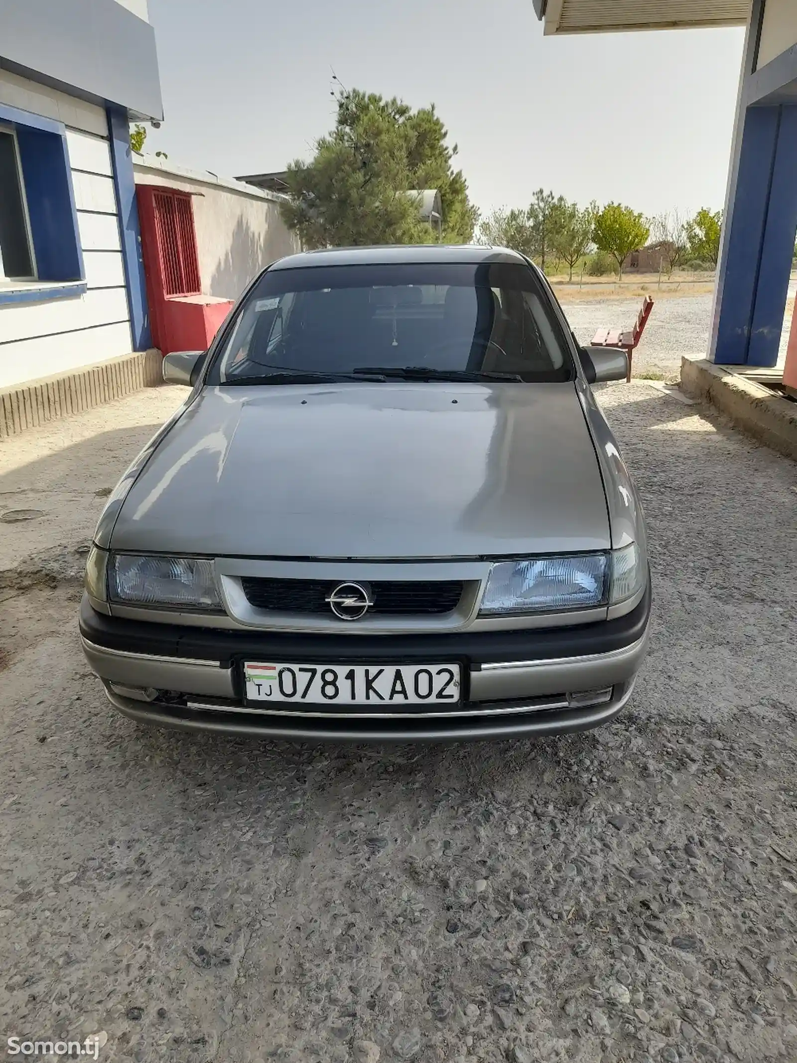 Opel Vectra A, 1994-1