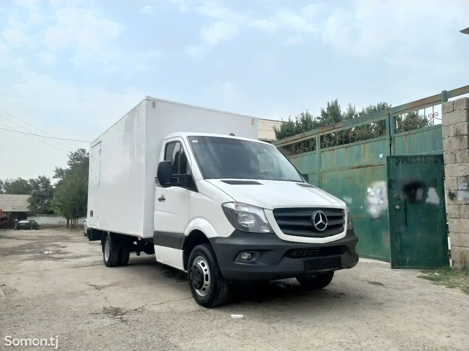 Бортовой автомобиль Mercedes-Benz Sprinter, 2011-1