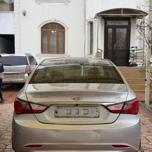 Hyundai Sonata, 2014