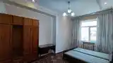 2-комн. квартира, 4 этаж, 40м², Голубой экран-2