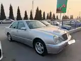 Mercedes-Benz E class, 2000-4