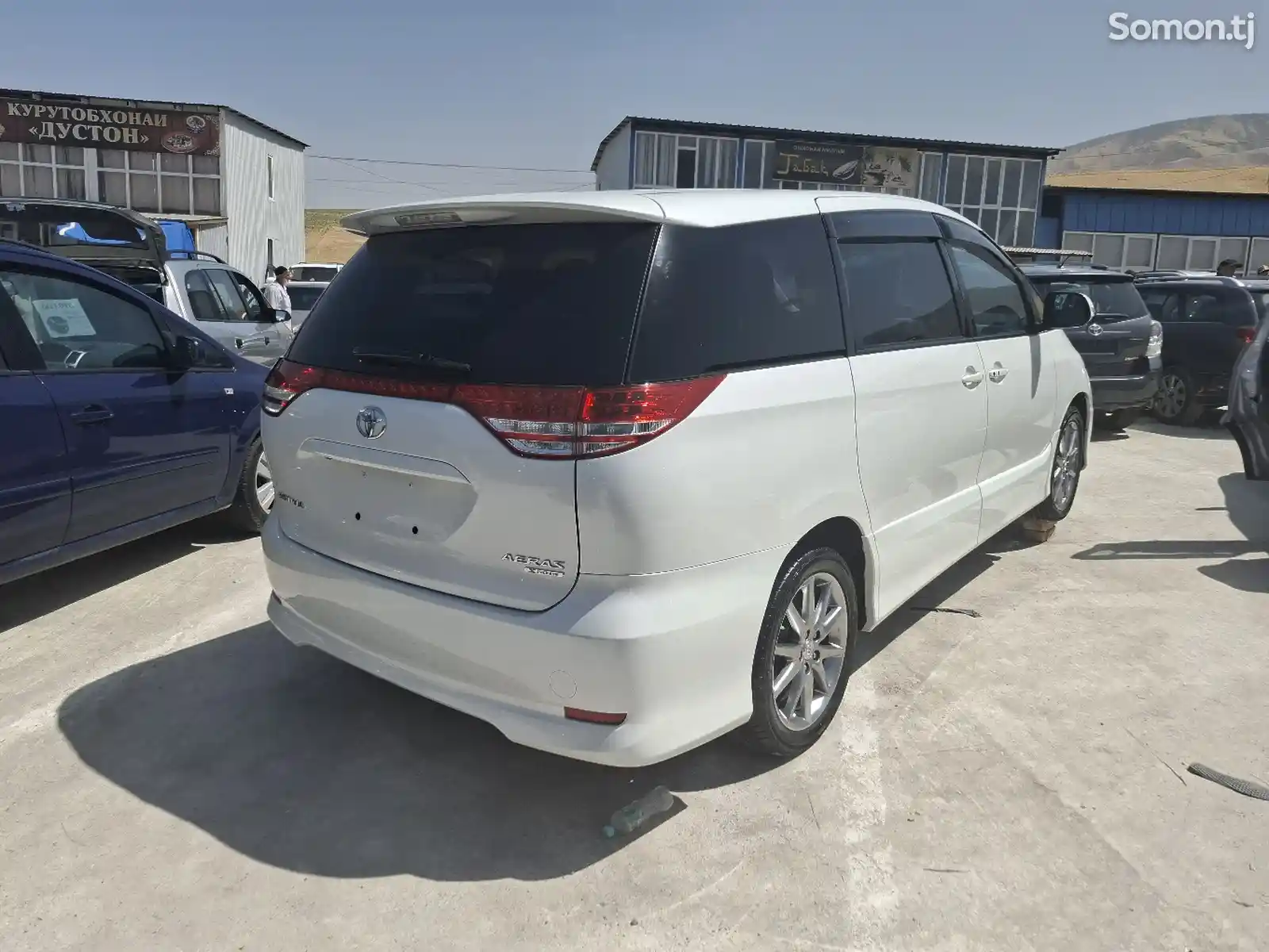 Toyota Estima, 2009-4