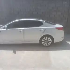 Kia Optima, 2010