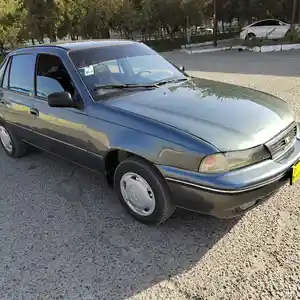 Daewoo Nexia, 1996