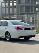 Toyota Avalon, 2011-10