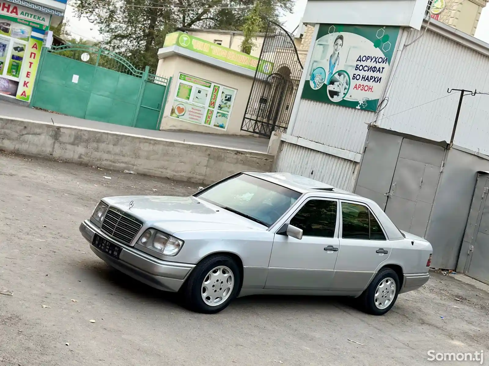 Mercedes-Benz W124, 1994-6