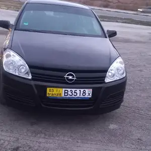 Opel Astra H, 2005