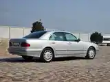 Mercedes-Benz E class, 2002-4