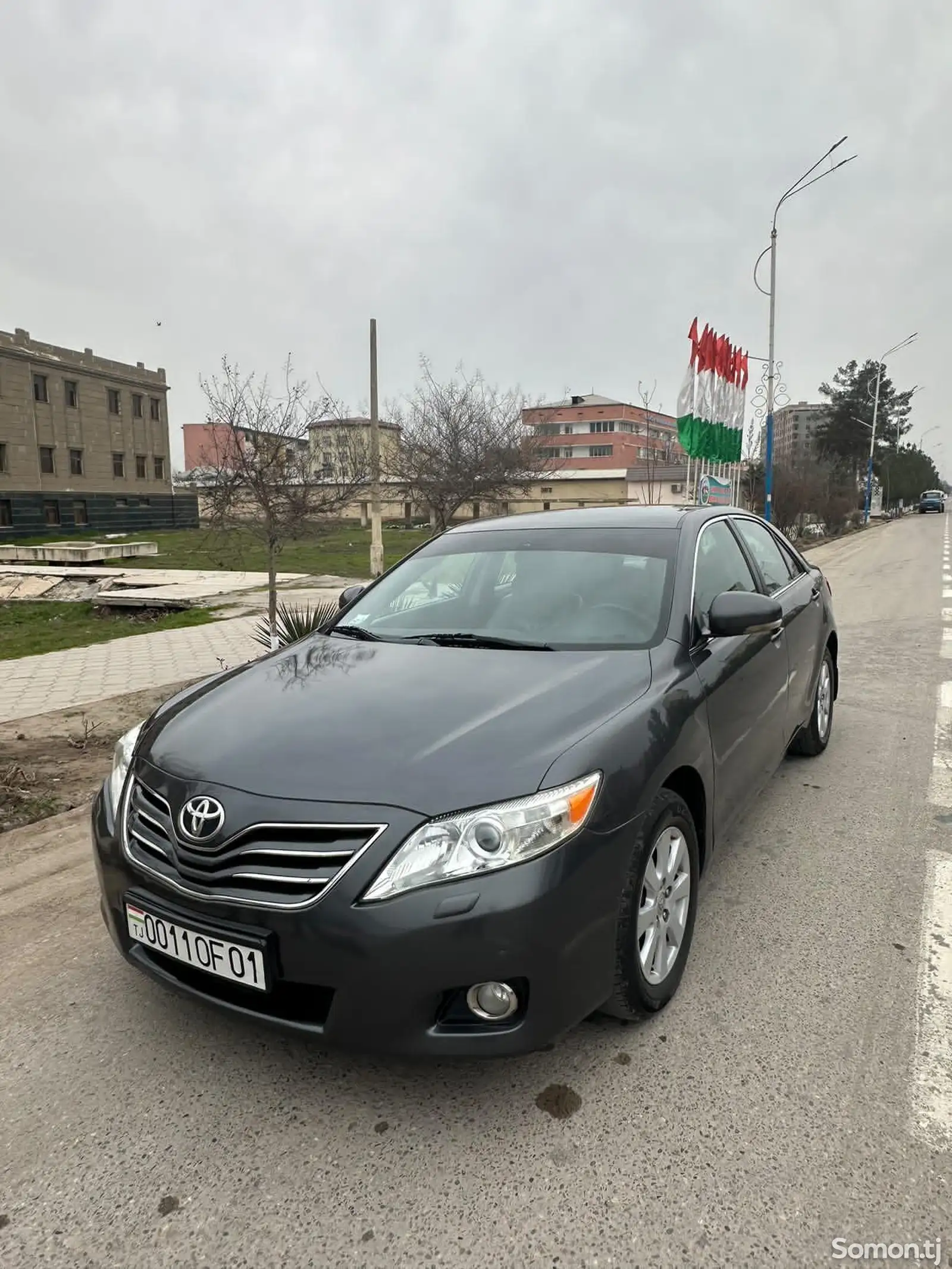 Toyota Camry, 2011-1