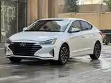 Hyundai Elantra, 2019-3