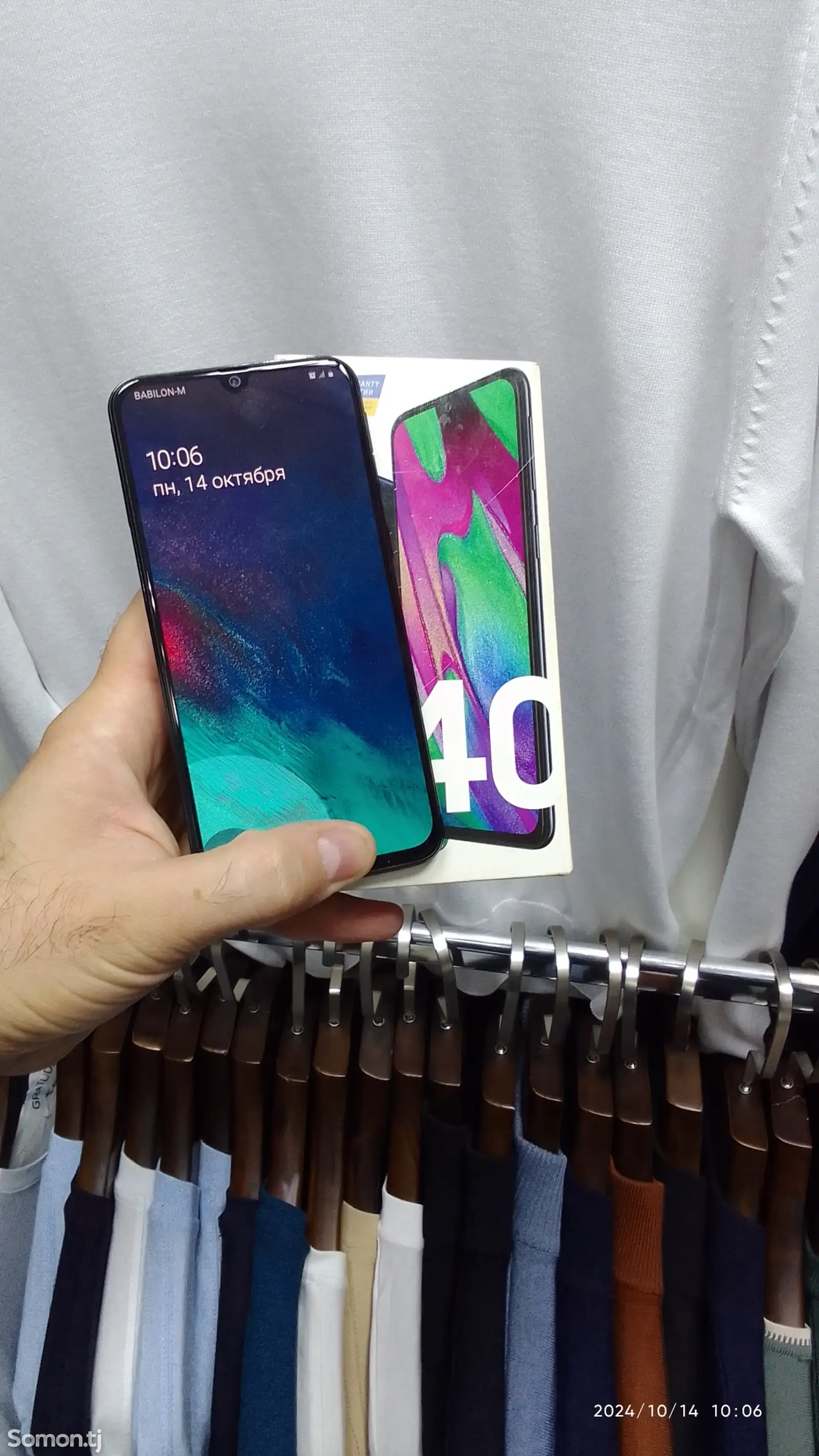 Samsung Galaxy a40 64gb-3