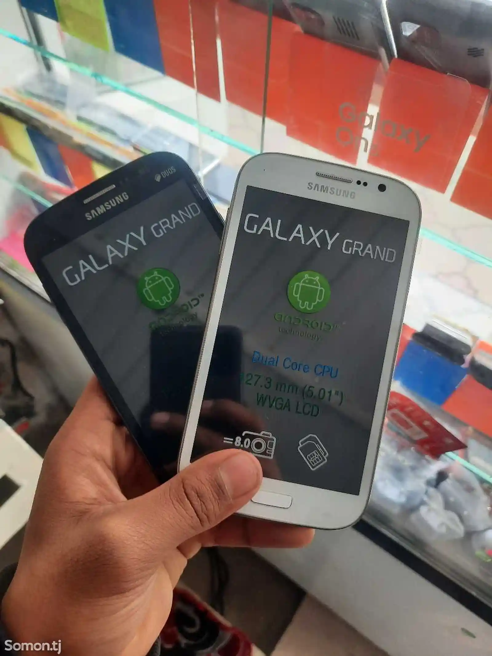Samsung Galaxy GT-l9082-1