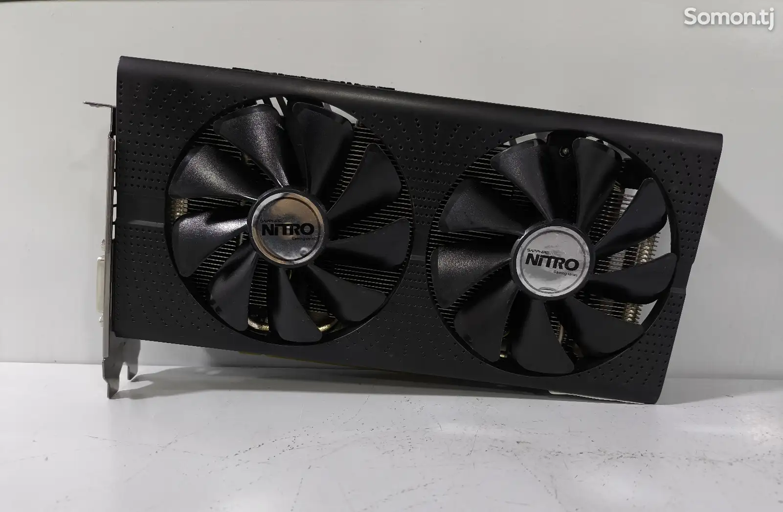 Видеокарта Sapphire RX580 DDR5 8GB 256Bit-1