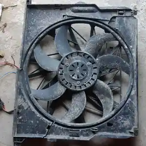 Вентилятор радиатора BMW