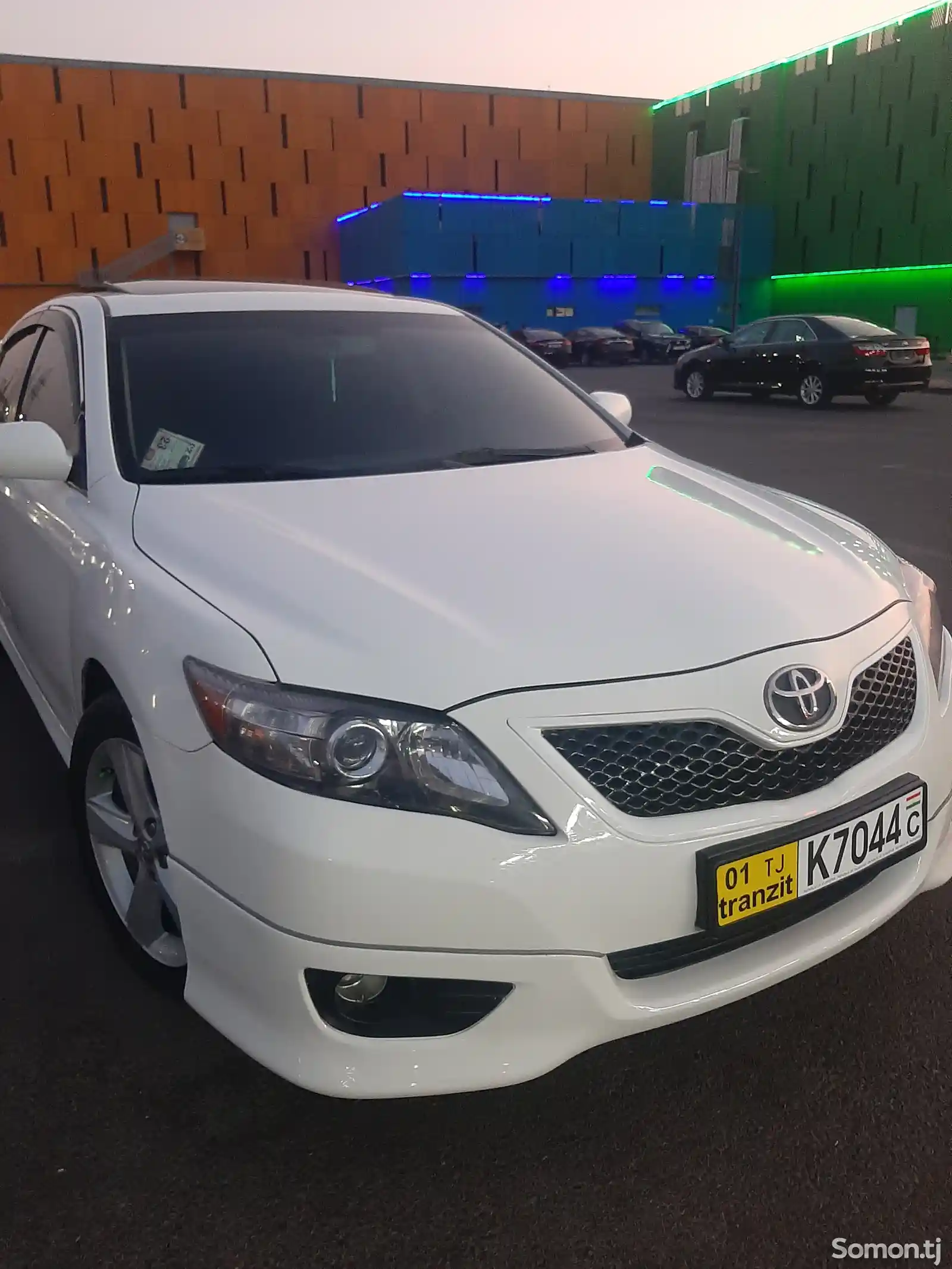 Toyota Camry, 2011-1