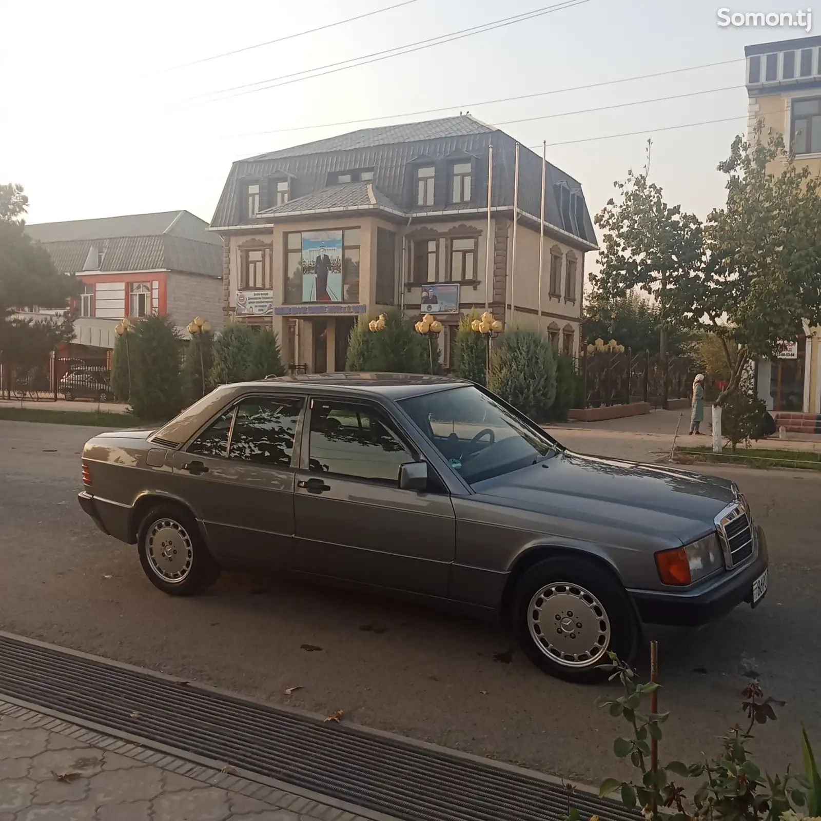 Mercedes-Benz W201, 1989-1