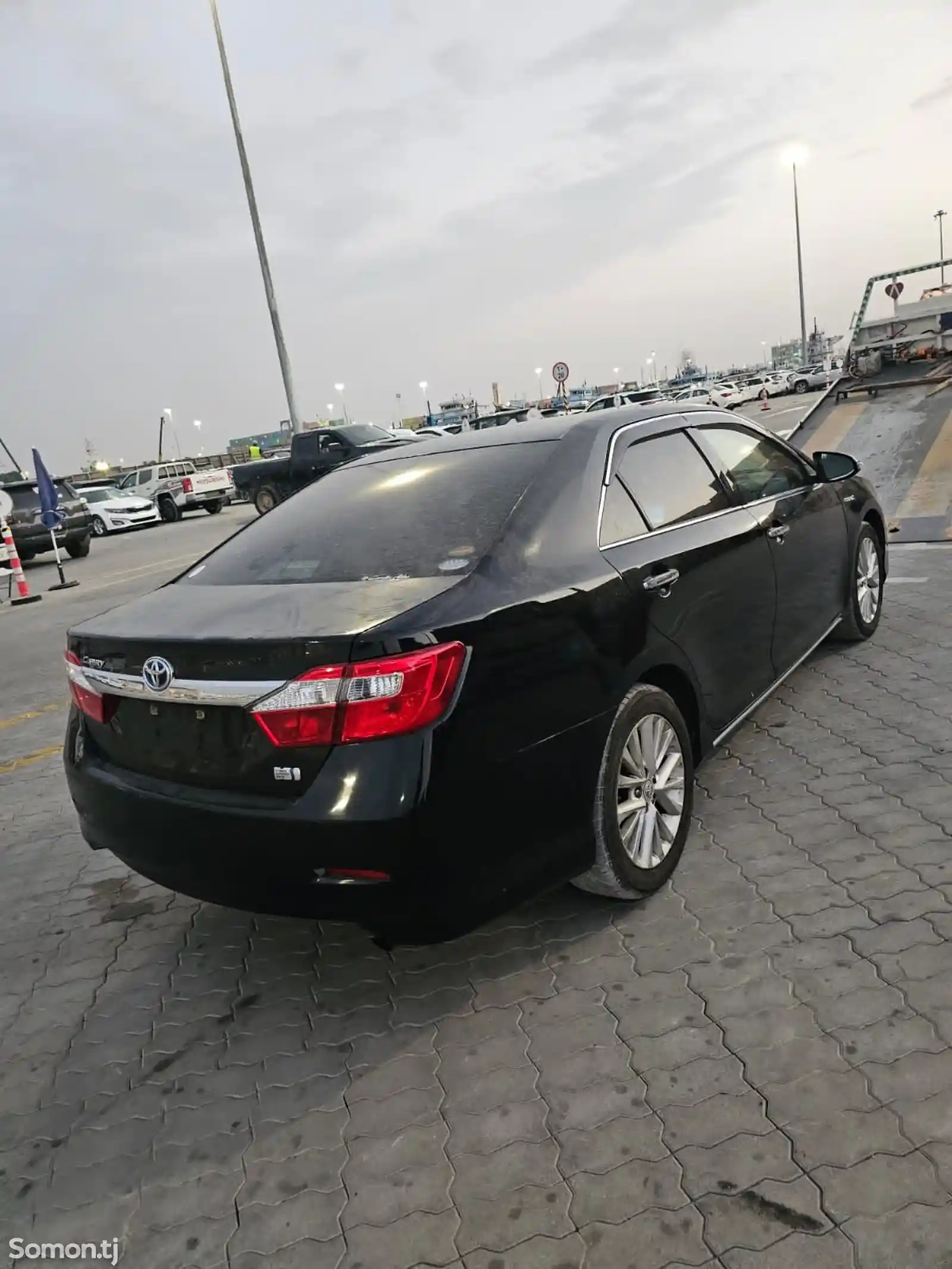 Toyota Camry, 2014-8