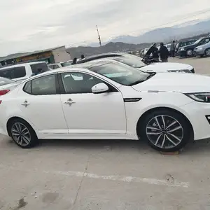 Kia K5, 2014