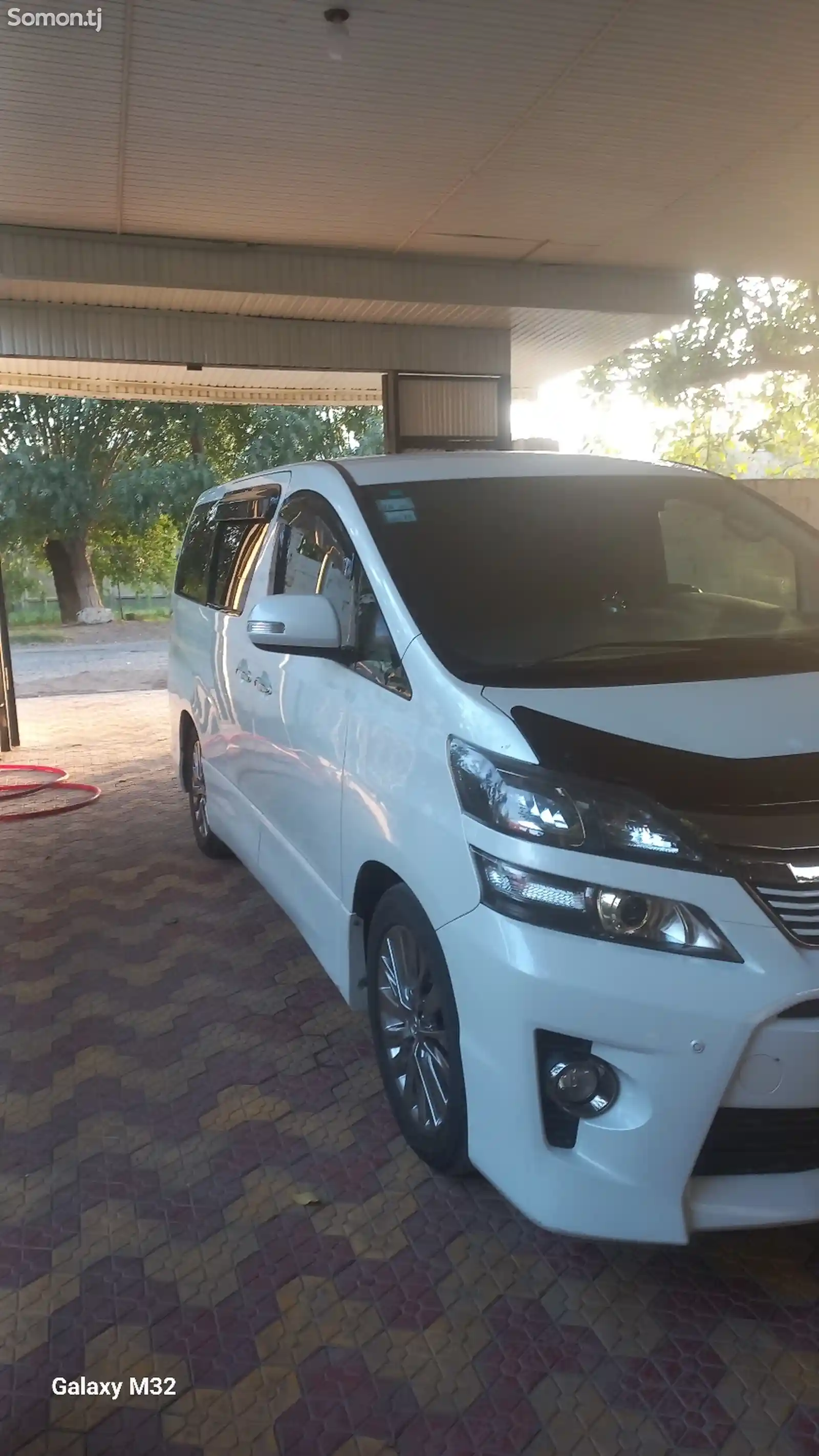 Toyota Vellfire, 2014-6