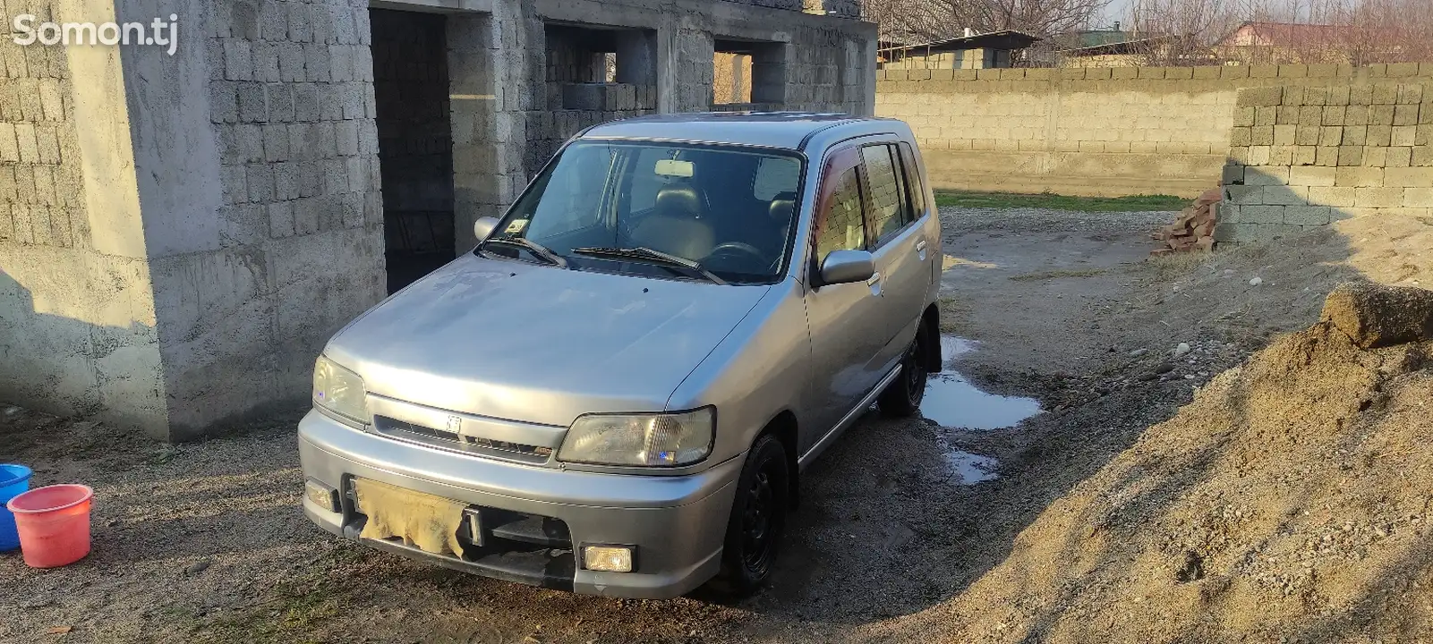 Nissan Cube, 1998-1