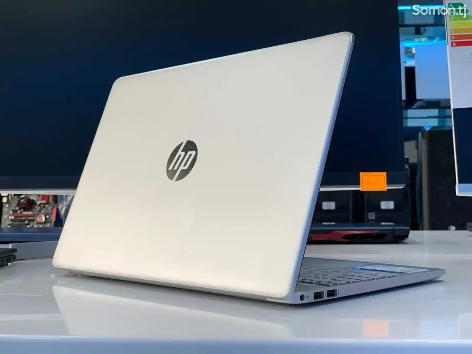 Ноутбук HP Core i5-1135G7-1