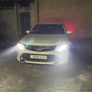 Toyota Camry, 2017