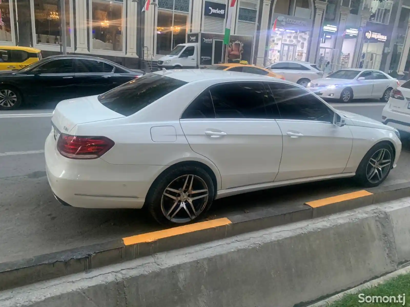 Mercedes-Benz E class, 2014-3