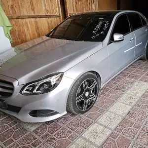 Mercedes-Benz E class, 2015