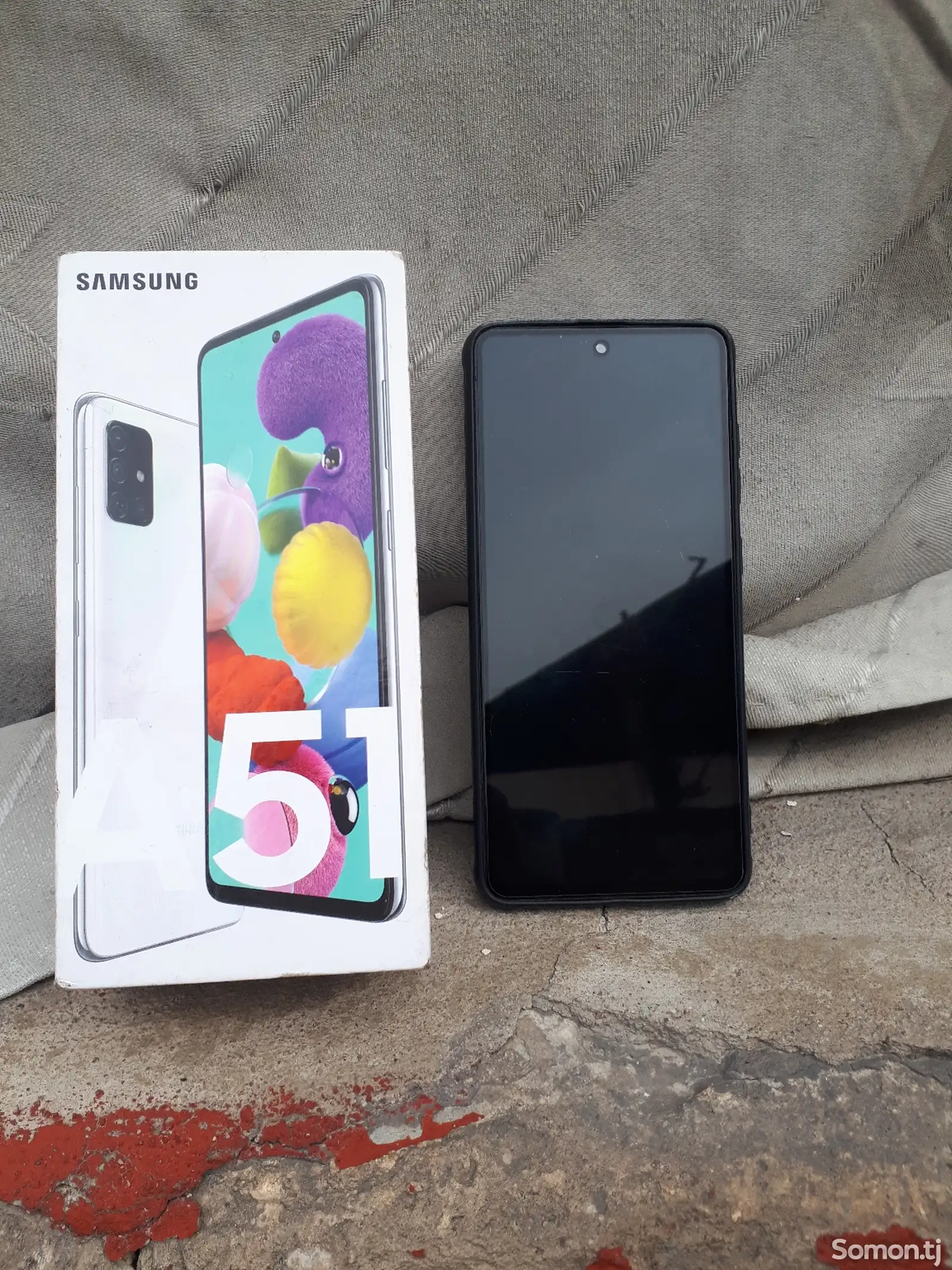 Samsung Galaxy A51-1