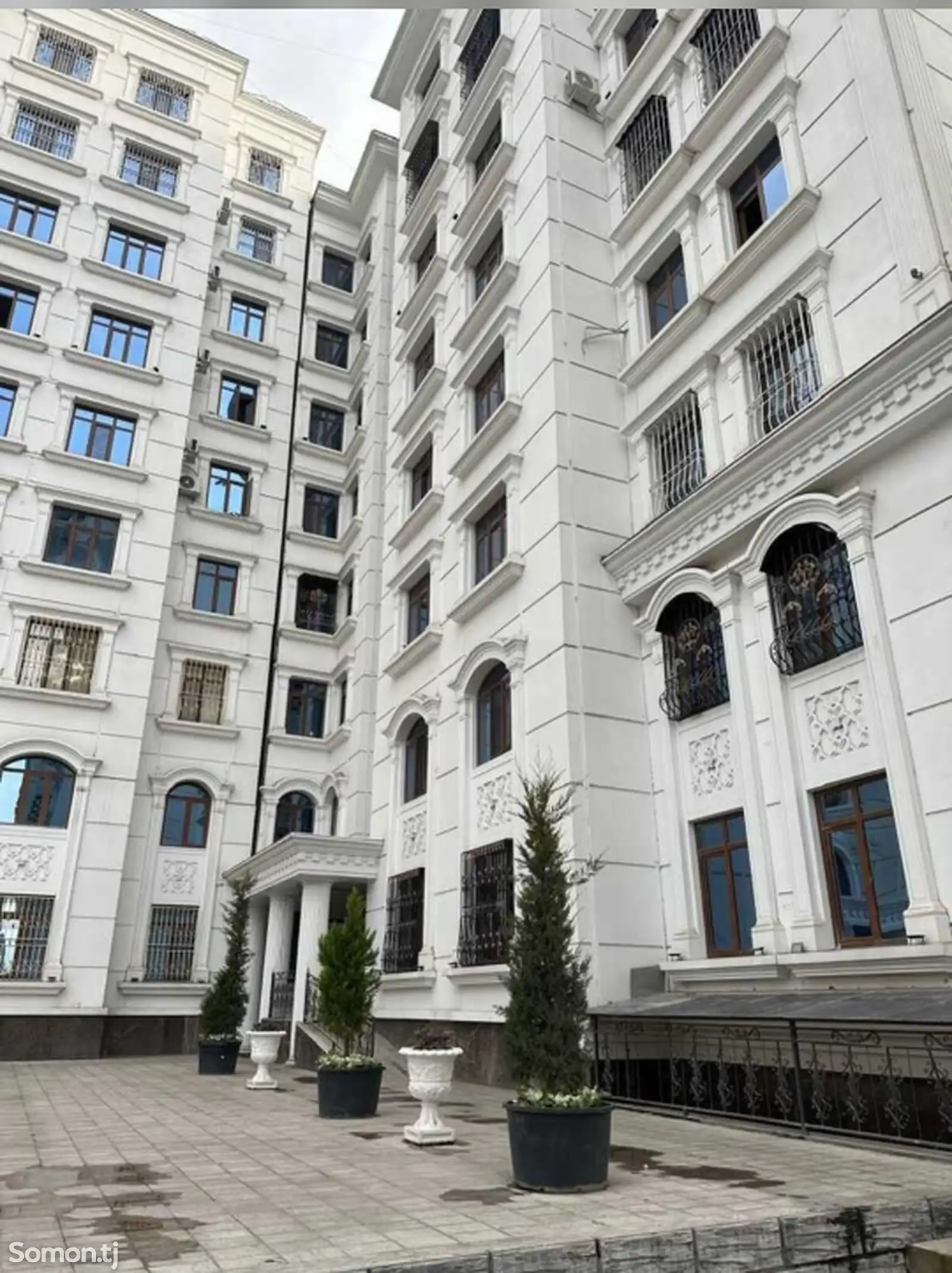 3-комн. квартира, 7 этаж, 130м², Исмоили Сомони-1