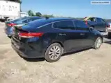 Kia Optima, 2018-3