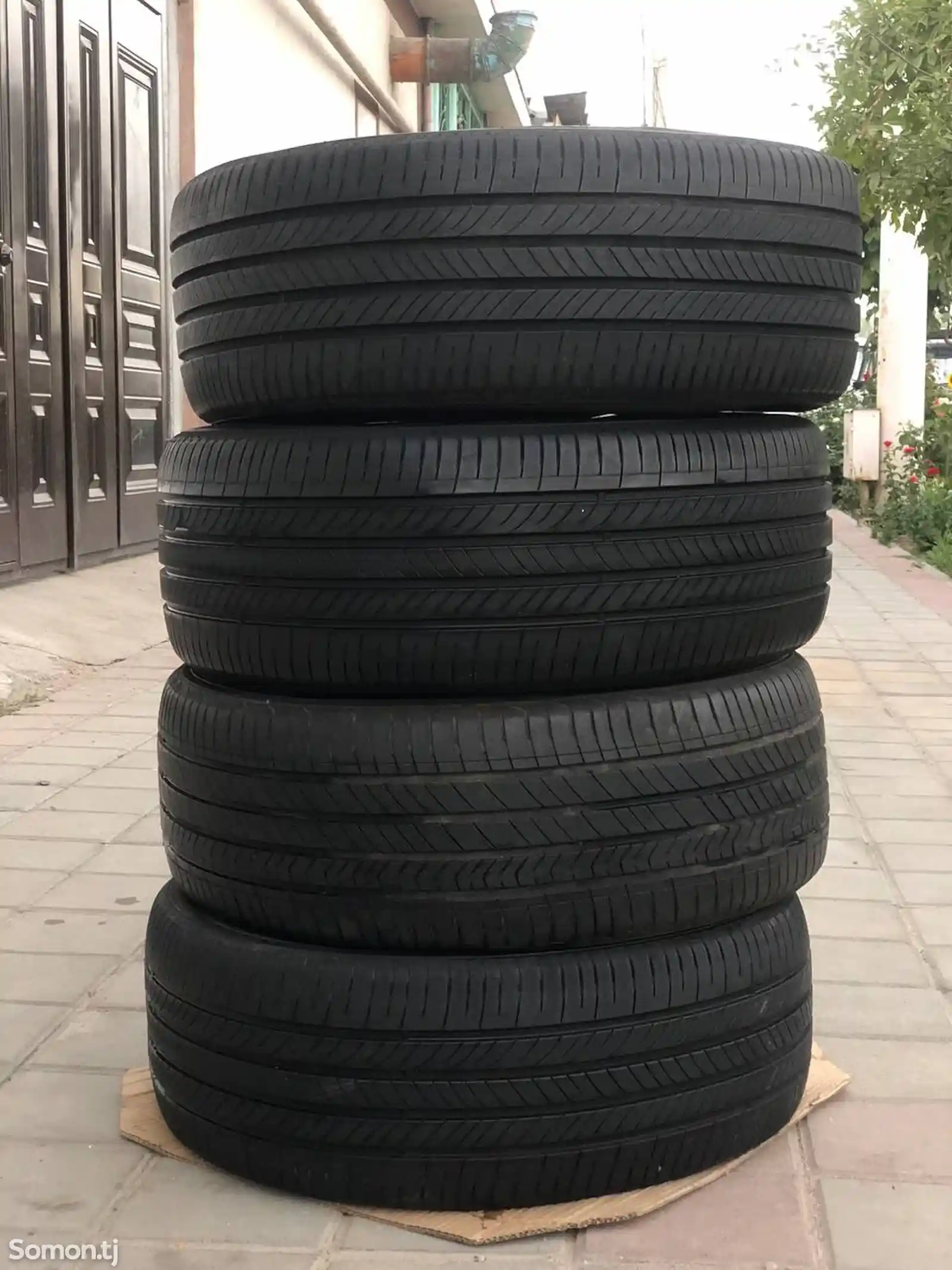 Шины Hankook 225 50 R17-5