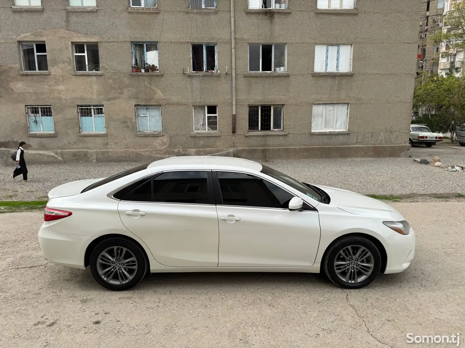 Toyota Camry, 2015-7