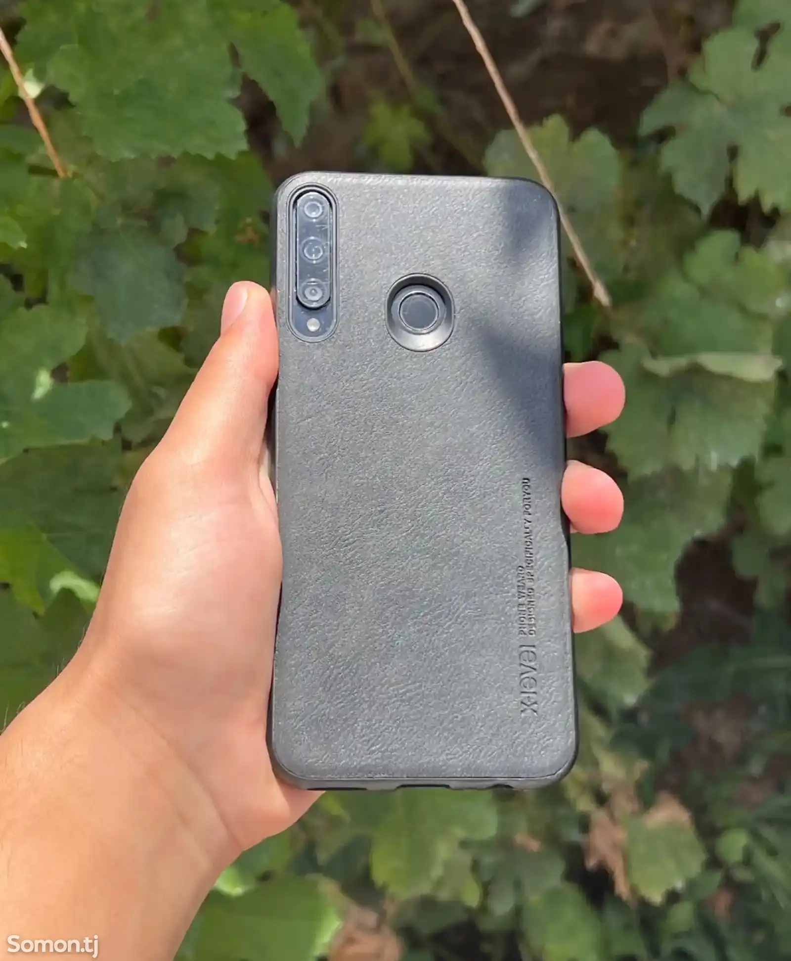 Телефон Honor-1